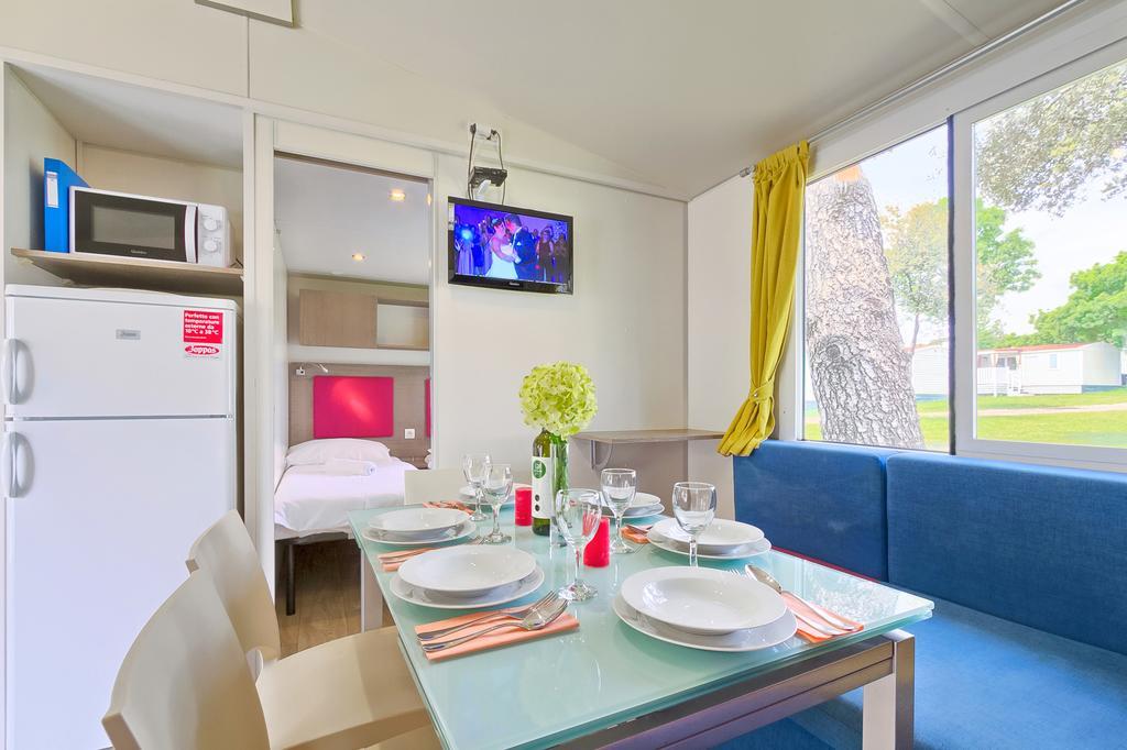 Quality Mobile Homes In Camping Kazela Medulin Dış mekan fotoğraf